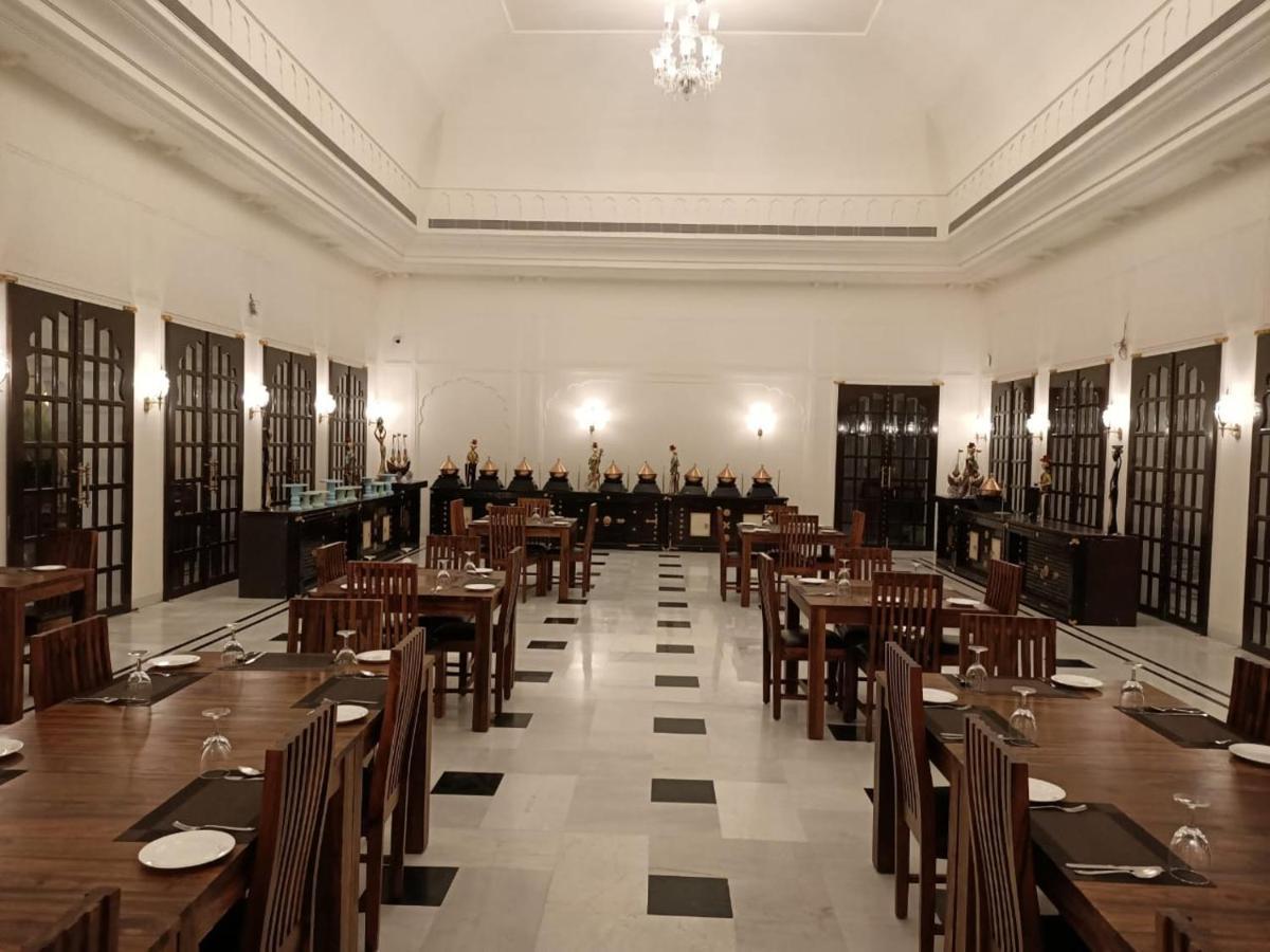 Hotel Raj Bagh Palace Dzsaipur Kültér fotó