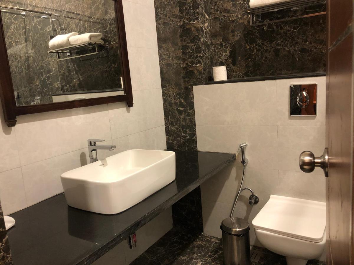 Hotel Raj Bagh Palace Dzsaipur Kültér fotó